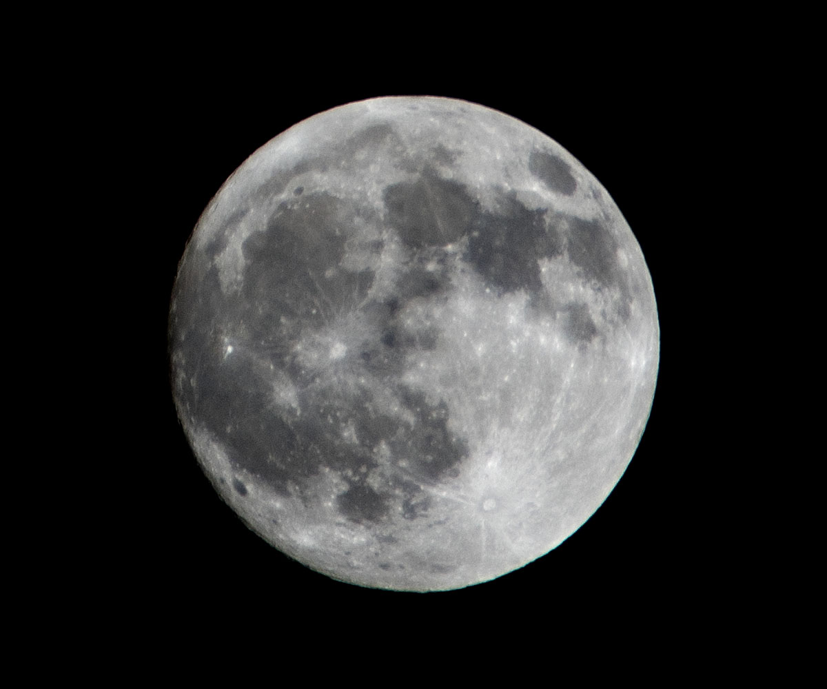 20140414_moon_400mm